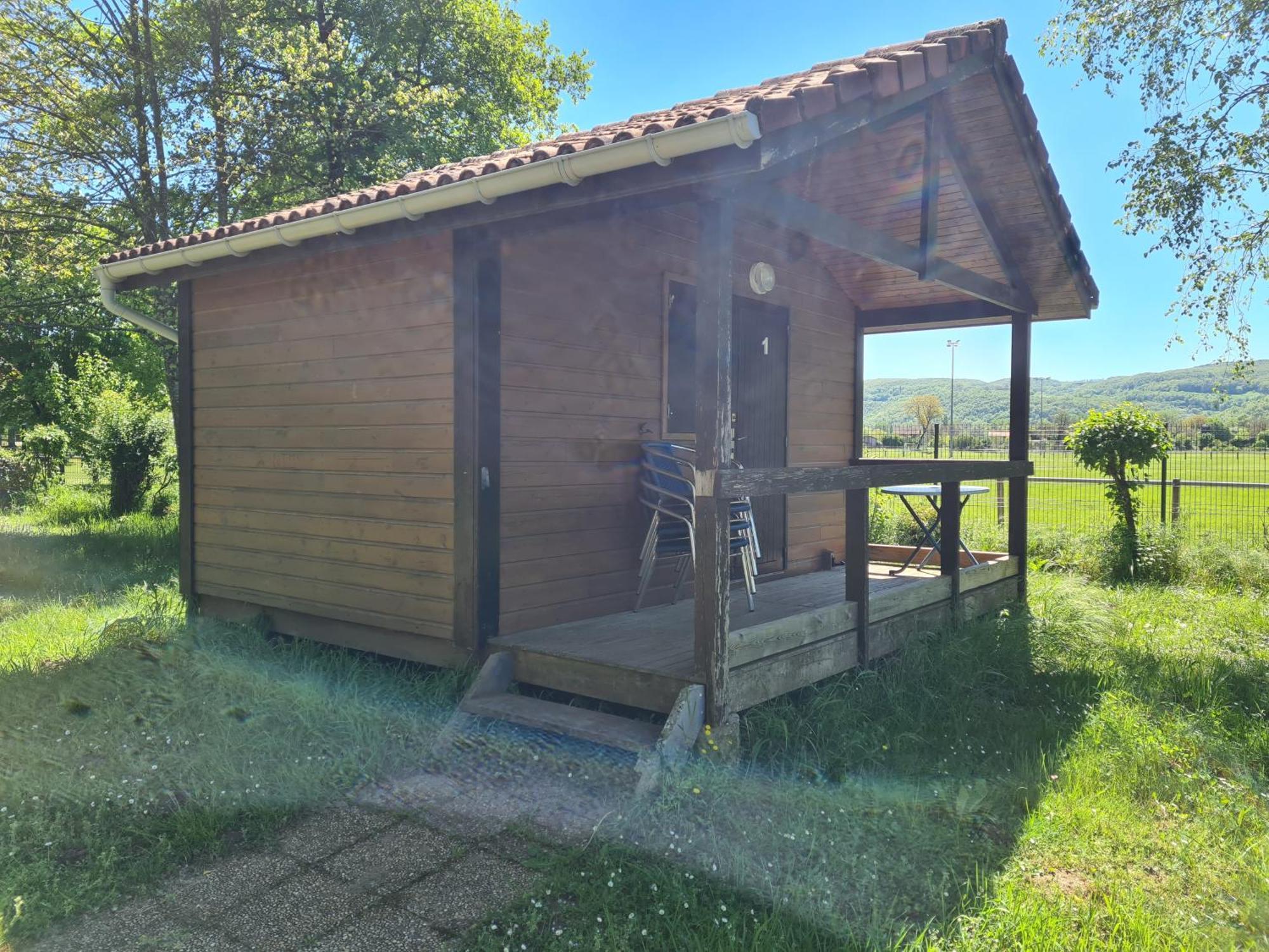 Les Chalets Guinguette Capdenac-Gare Exterior photo